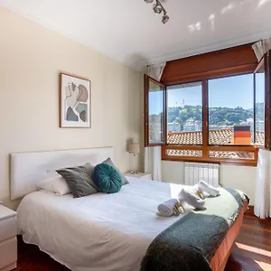 Lameragane, En El Centro Historico Junto Al Parque Appartement